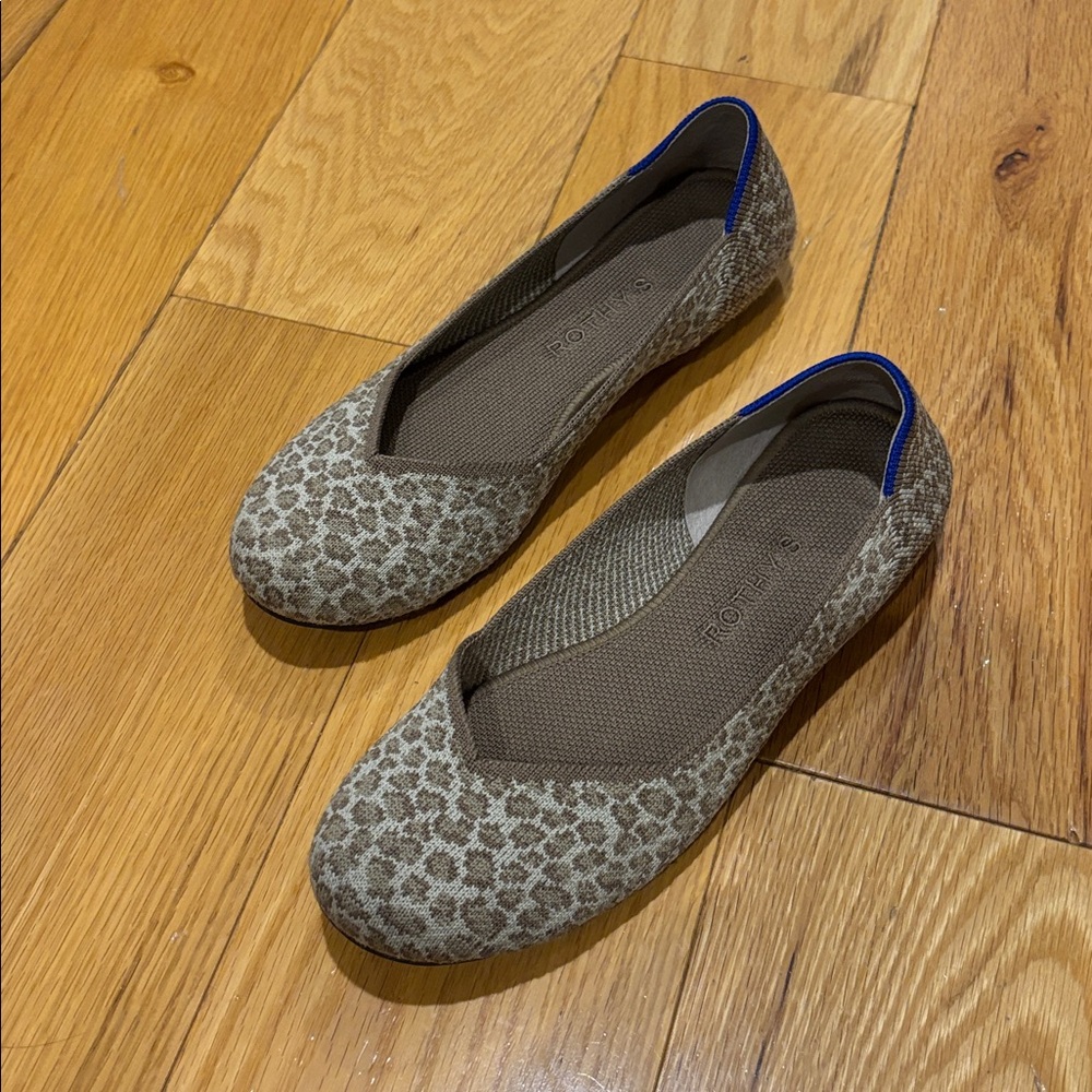 Rothy’s The Flat Round toe in Portabello Spot print 7.5 - Picture 3 of 12